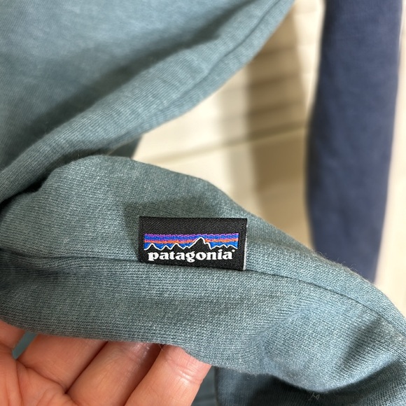 PATAGONIA Men's P - 6 Logo Lightweight Crew Fleeced Sweatshirt Small - Picture 5 of 11